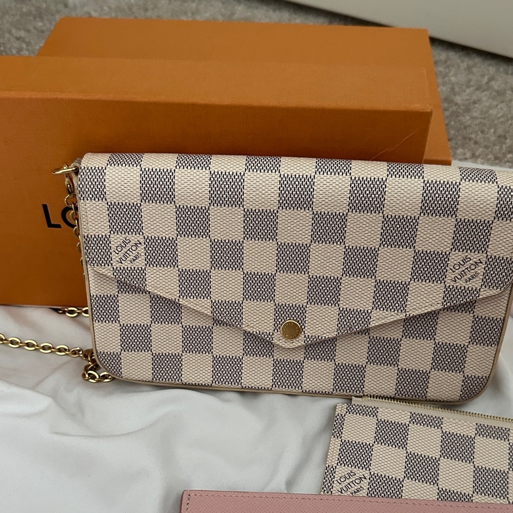 Louis Vuitton Cream and Gray Checkered Clutch